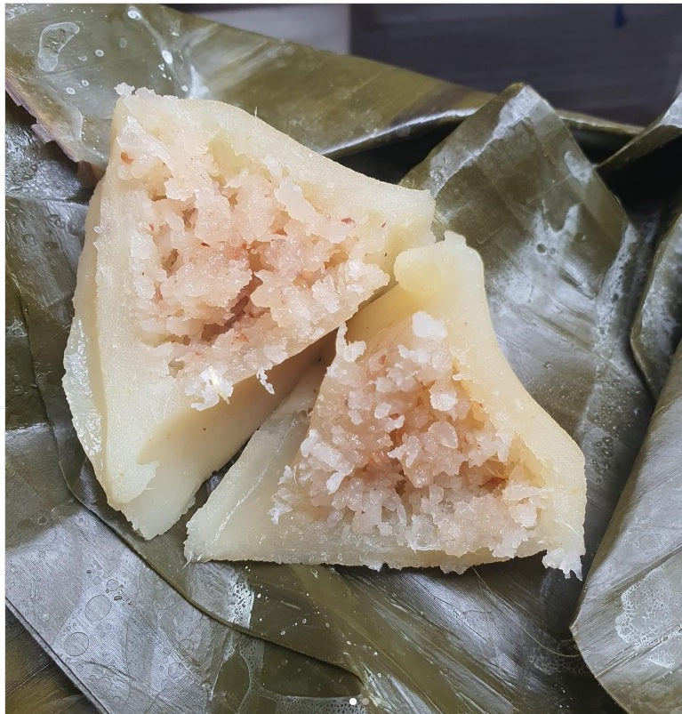 ANAM | Coconut Rice Cake Steamed 500 g | 蒸椰香糯米糕 | Banh it nhan dua